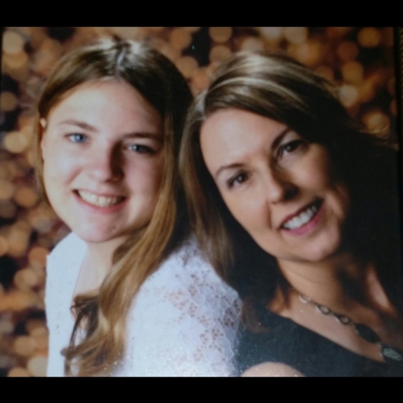 Meet your Posher, Chris - Picture 3 of 6